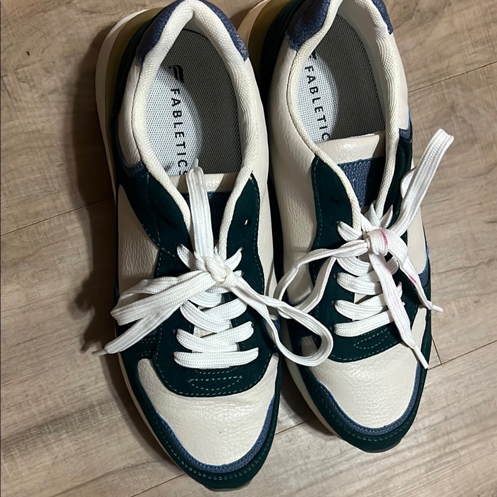 Fabletics Color Block Sneaker - Picture 4 of 5